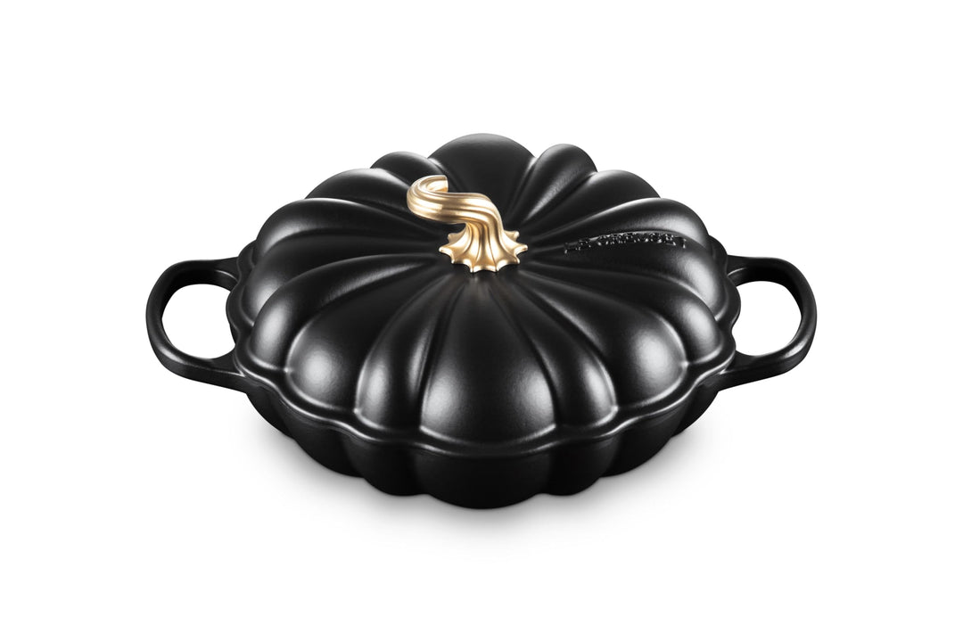 Le Creuset Emailliertes Gusseisen, Kürbis-Schmorpf, 2,75 qt, Lakritz Lakritze, Lakritze