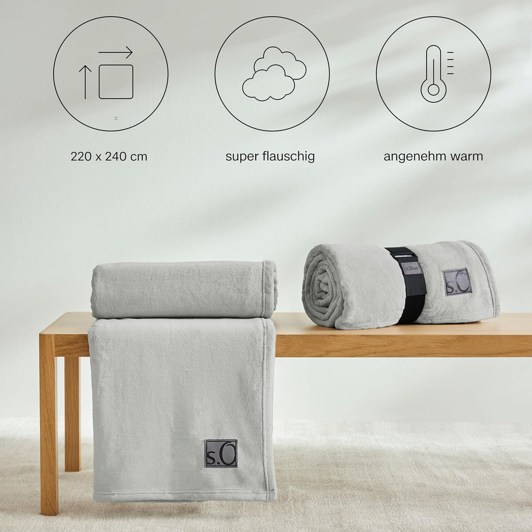 s.Oliver Kuschelsoft XXL Decke 220x240 cm - flauschig, warm &amp; waschbar, Kuscheldecke hellgrau Uni 22