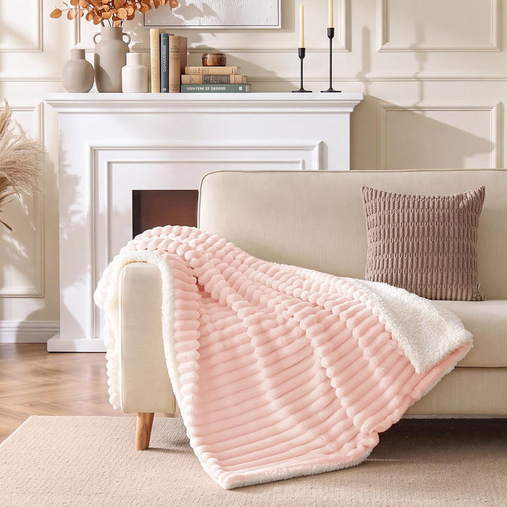 BEDELITE warme Decke Sherpa Kuscheldecke Flauschig Hellrosa 150x200 Hellrosa 150 x 200 cm, Hellrosa