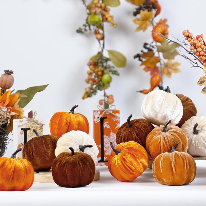 Laelfe 12er Set Samt Kürbisse (8 cm) – 4 Herbstdeko Orange, Orange