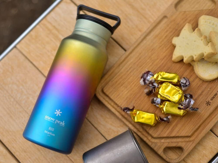 Snow Peak Titanium Aurora Bottle 800 - Rainbow