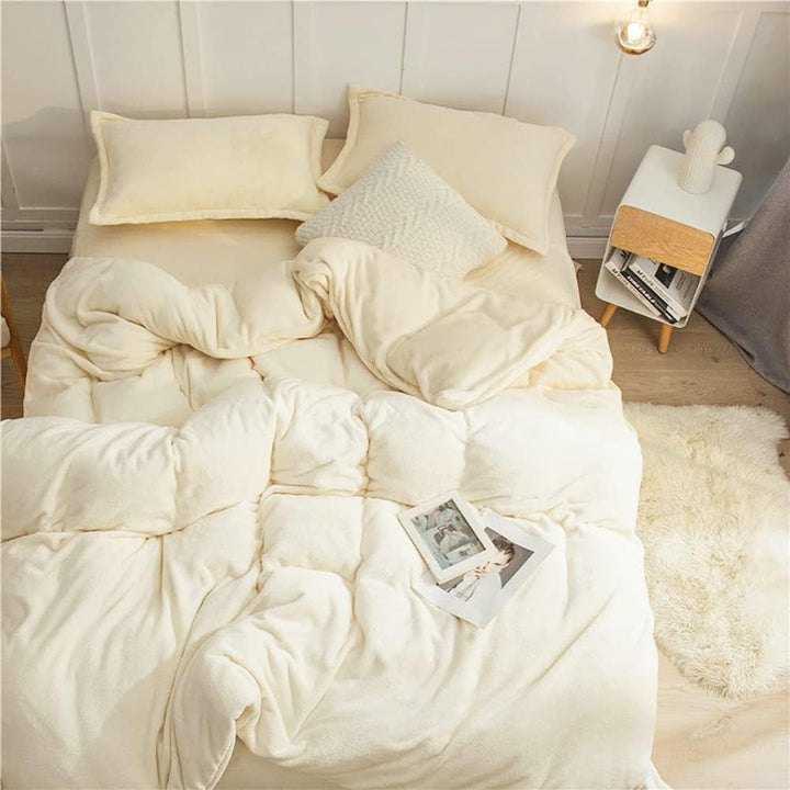 Omela Warm Fleece Winter Bettwäsche 135x200 Creme Weiss Cashmere Touch Plüsch Bettbezug mit Kopfkiss