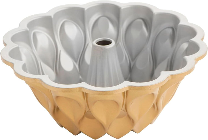 Nordic Ware 91777 Backform, Aluminiumguss, Gold, 26cm