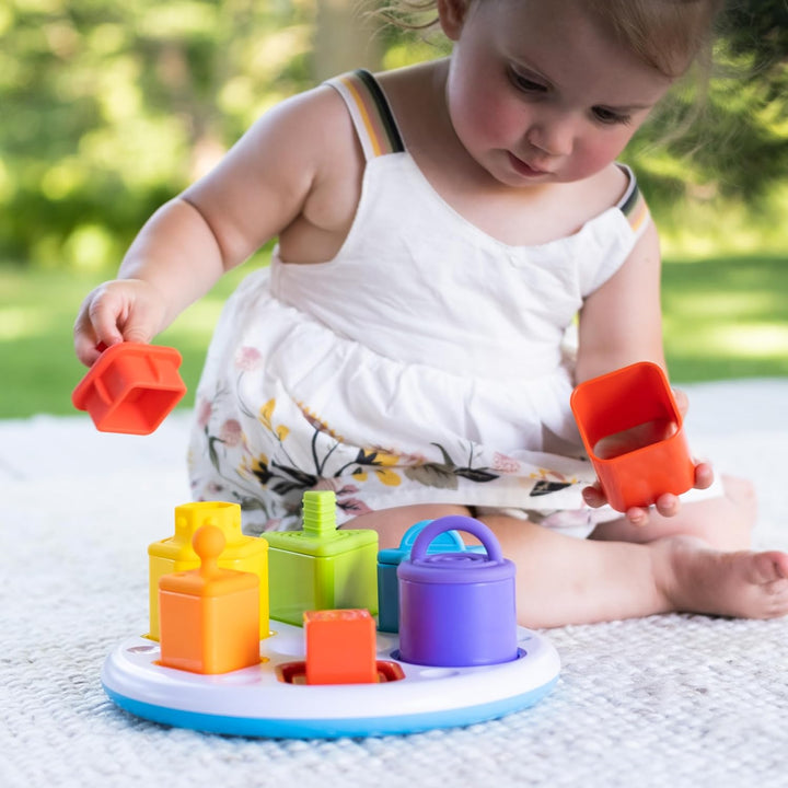 Fat Brain Toys Plugzy Shape Sorter - Taktiles Baby-Sinnesspielzeug für +10 Monate - Inklusive Basis
