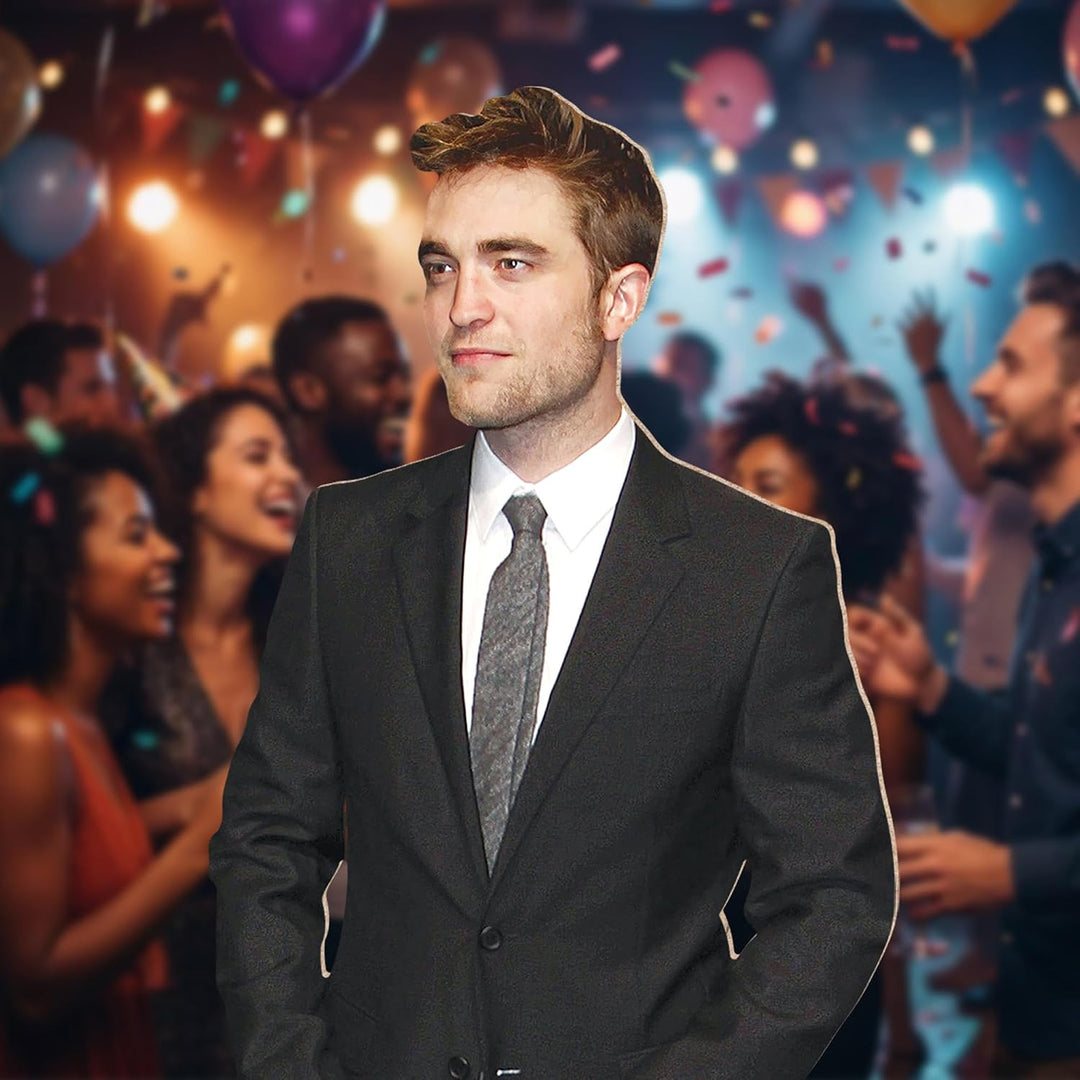 Robert Pattinson-Pappaufsteller von Star Cutouts.