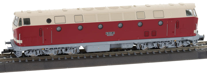 Piko 47350 TT-Diesellok BR 119, DR, Ep.IV