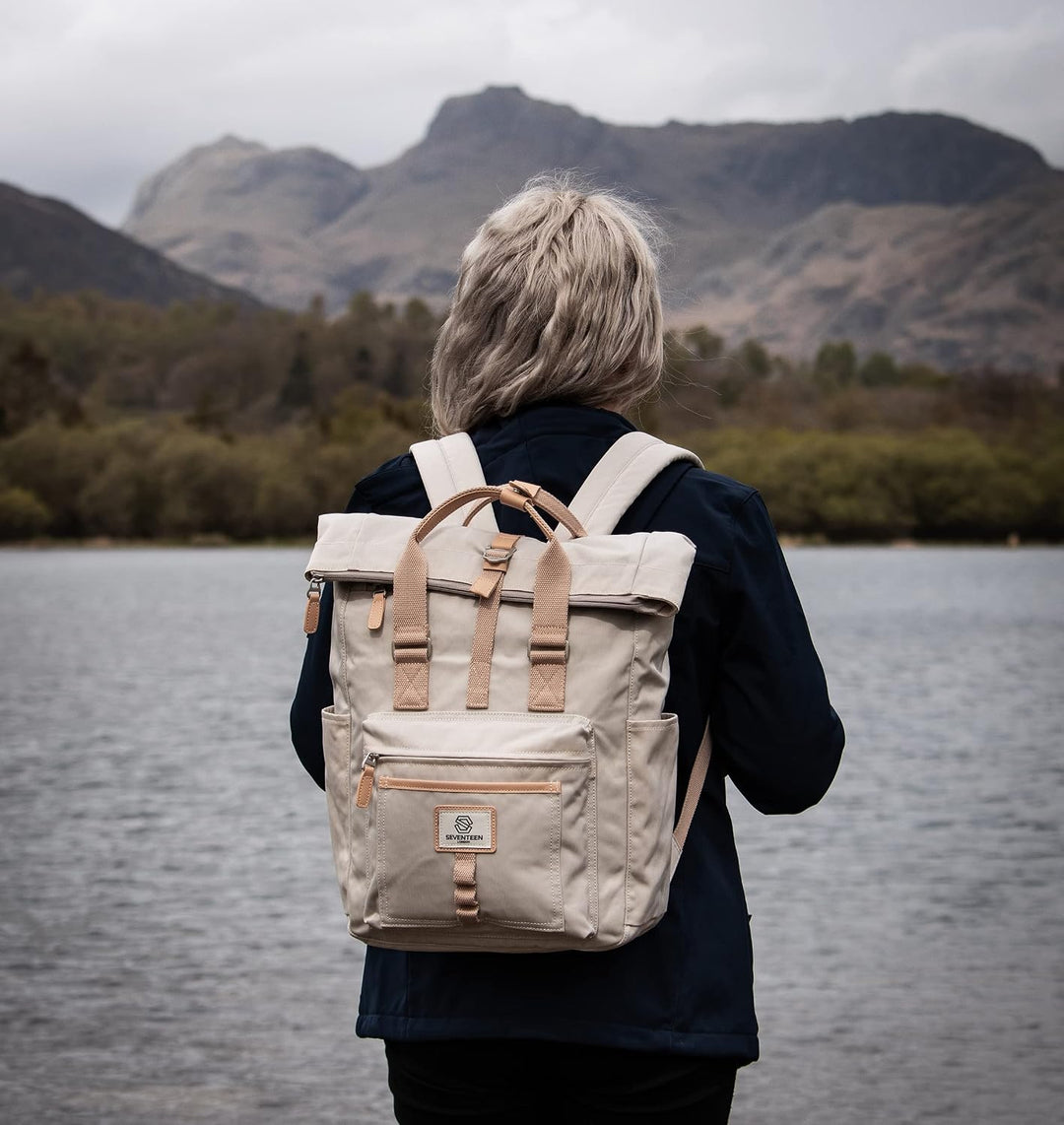 Moderner und stilvoller ‘Canary Wharf’ Rucksack mit einem klassischen gefalteten Roll Top Design – p