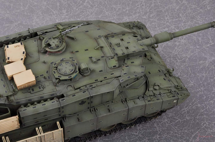 Hobby Boss 083867 1/35 Leopard 2A4M Kanada Modellbausatz, verschieden, S