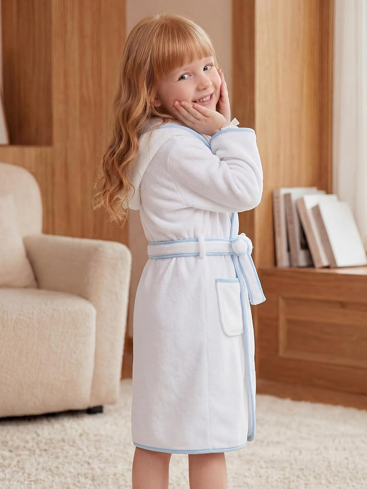 JiAmy Kinder Bademantel mit Kapuze Coral Fleece Leicht Morgenmantel mit Kontrastband Weich Saugfähig