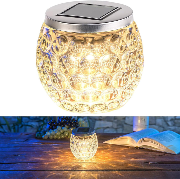 Lunartec Solar Tischlicht: Solar-LED-Windlicht aus Glas, mit tollem Lichtmuster, IP44, Ø 10 cm (Tisc