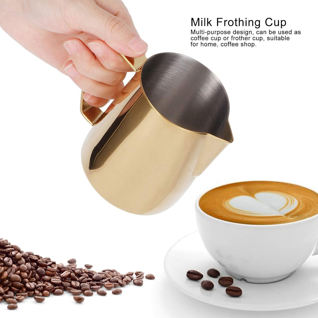 600ml Milchkännchen Golden Milchkanne aus Edelstahl Milk Pitcher Handheld Edelstahl Aufschäumkännche