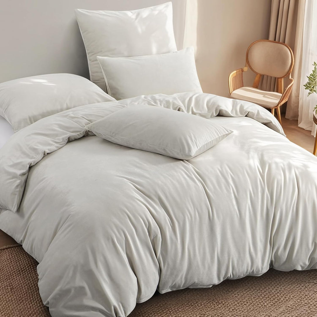 Aisbo Winter Plüsch Bettwäsche 200x200 3teilig Beige - Flanell Flauschige Warme Bettbezug und 2 Kiss