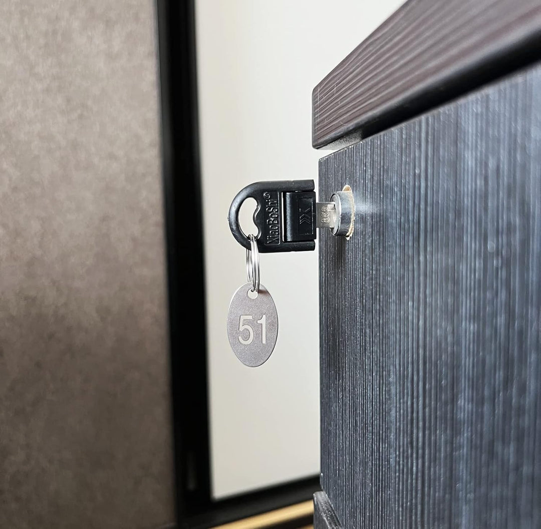 304 Edelstahl Oval Schlüsselanhänger mit Ring Ausgehöhlte Nummer ID Tags Schlüsselanhänger Nummerier
