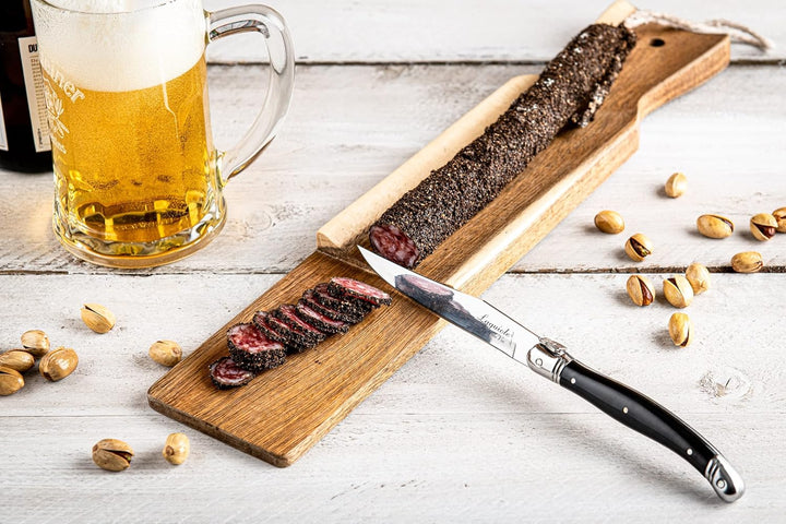 Laguiole Style de Vie Wurstbrett mit Messer, Akazienholz