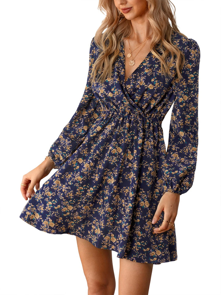 CUPSHE Kleid Damen Mini mit V-Ausschnitt, Wickeloptik und Blumenmuster S Mehrfarbig, S Mehrfarbig
