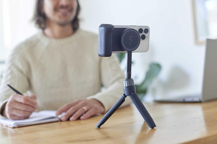 ShiftCam SnapGrip Creator Kit - Enthält SnapGrip, SnapLight, SnapPod und Tragetasche - Magnetische H