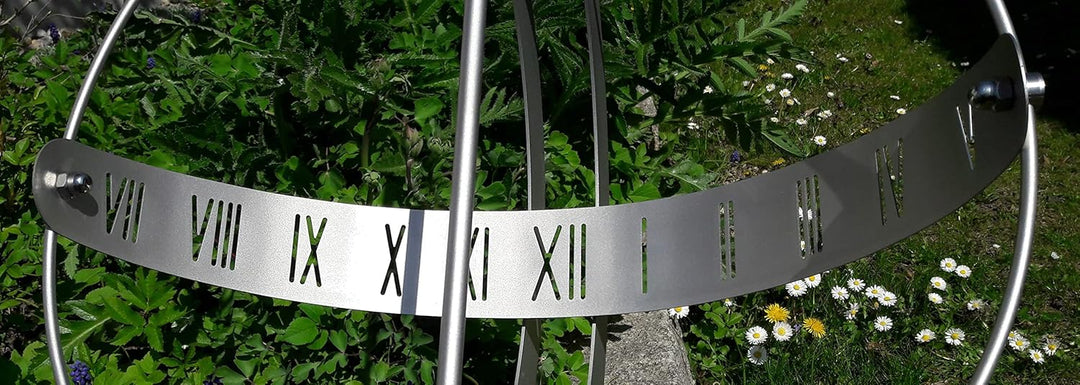 DanDiBo Sonnenuhr Edelstahl für den Garten 70 cm Rostfrei 96207 mit Säule Ausrichtbar Wetterfest Gar