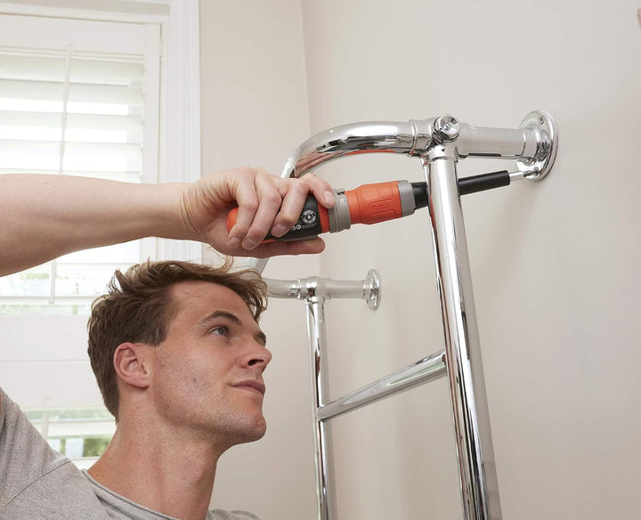 Black+Decker Akku-Stabschrauber (3.6V, 1,5 Ah, mit Schaftverlängerung, perfekt für kleine Schraubarb