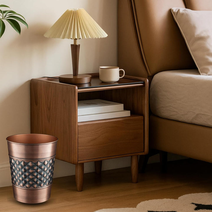 Monarch Abode Metall-Abfalleimer, handgefertigt, geometrisch, Badezimmer-Dekor, Kupfer-Finish Antike