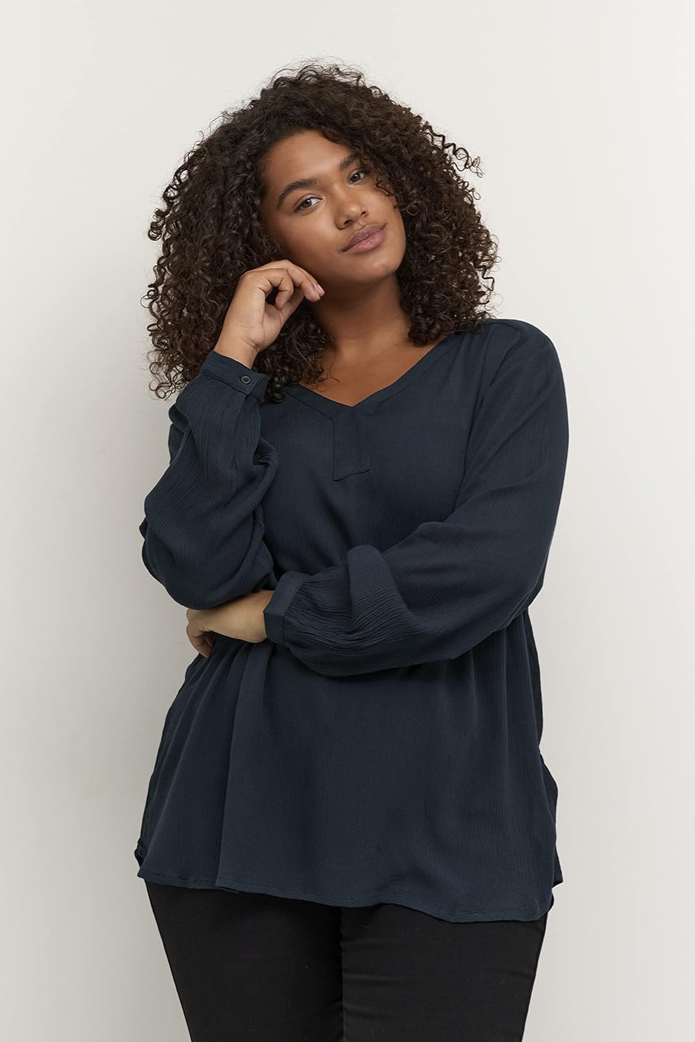 KAFFE CURVE Langarm-Bluse KCami Damen Bluse Grosse Grössen Langarm V-Ausschnitt Shirt 40 Grosse Grös