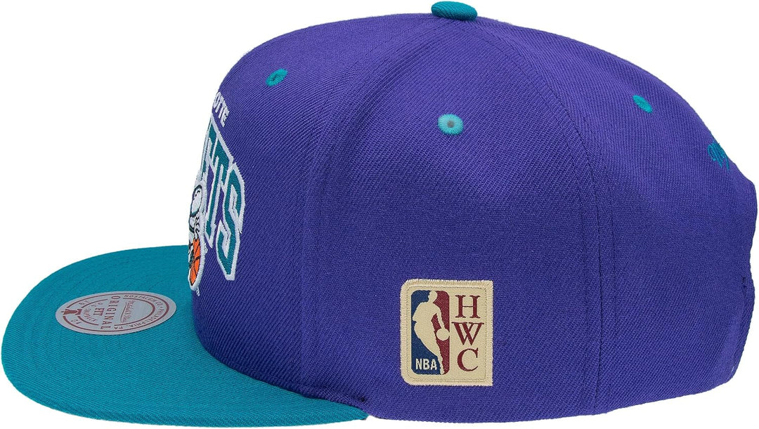 Mitchell &amp; Ness Team Arch Basecap mit Snapback Verschluss - NBA/Hardwood Classics Einheitsgrösse Cha