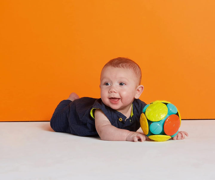 Bright Starts, Ballspielzeug, Wobble Bobble Ballspielzeug + Spielzeugauto, Ballspielzeug + Spielzeug