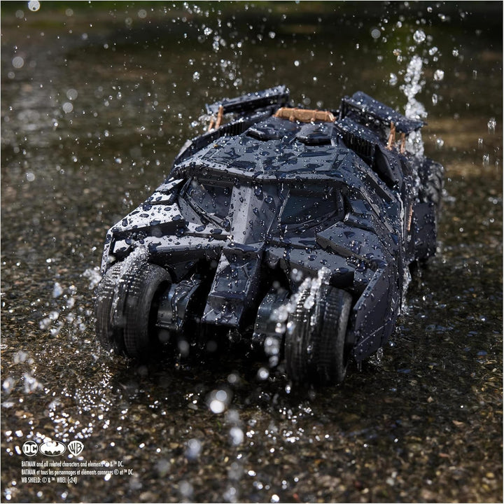 DC Comics - Batman Tumbler RC, ferngesteuertes Fahrzeug im Design der The Dark Knight Trilogie, Mass