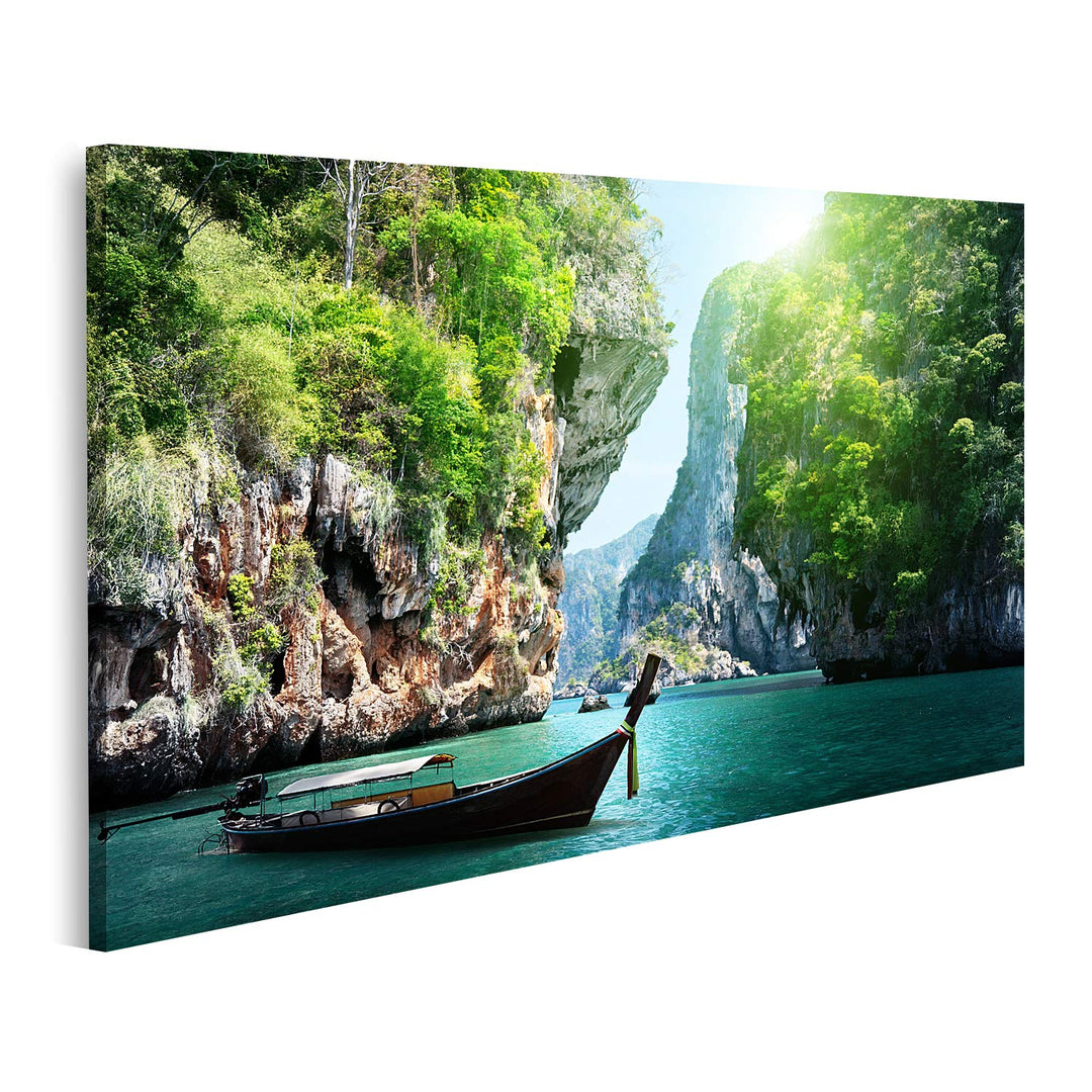 islandburner Bild auf Leinwand Langes Boot Und Felsen Am Railay Beach Thailand Bilder Wandbilder Pos