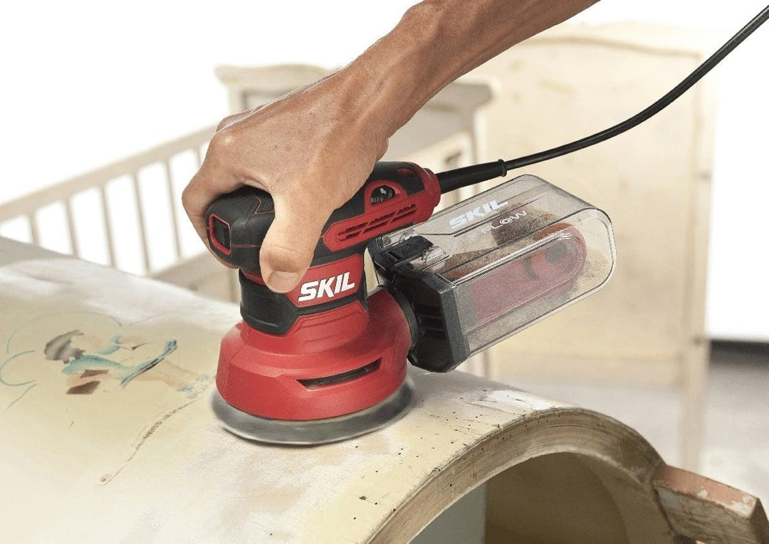 SKIL 7471AA 125mm Exzenterschleifer (300 W, „VRS“-Ausgleichsgewichtssystem, Einhandbetrieb, Drehzahl