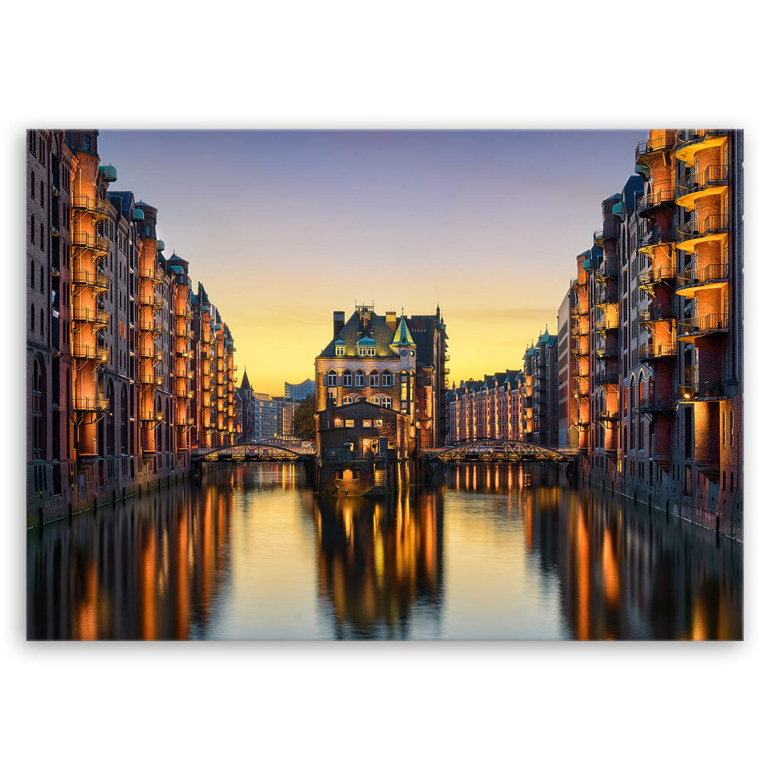 ge Bildet Bild auf Leinwand | Wasserschloss in der Speicherstadt - Hamburg D in 100x70 cm als Wandbi