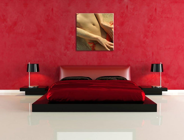 Pixxprint Sexy Frau im Bikini am Strand, Format: 70x70 auf Leinwand, 70x70