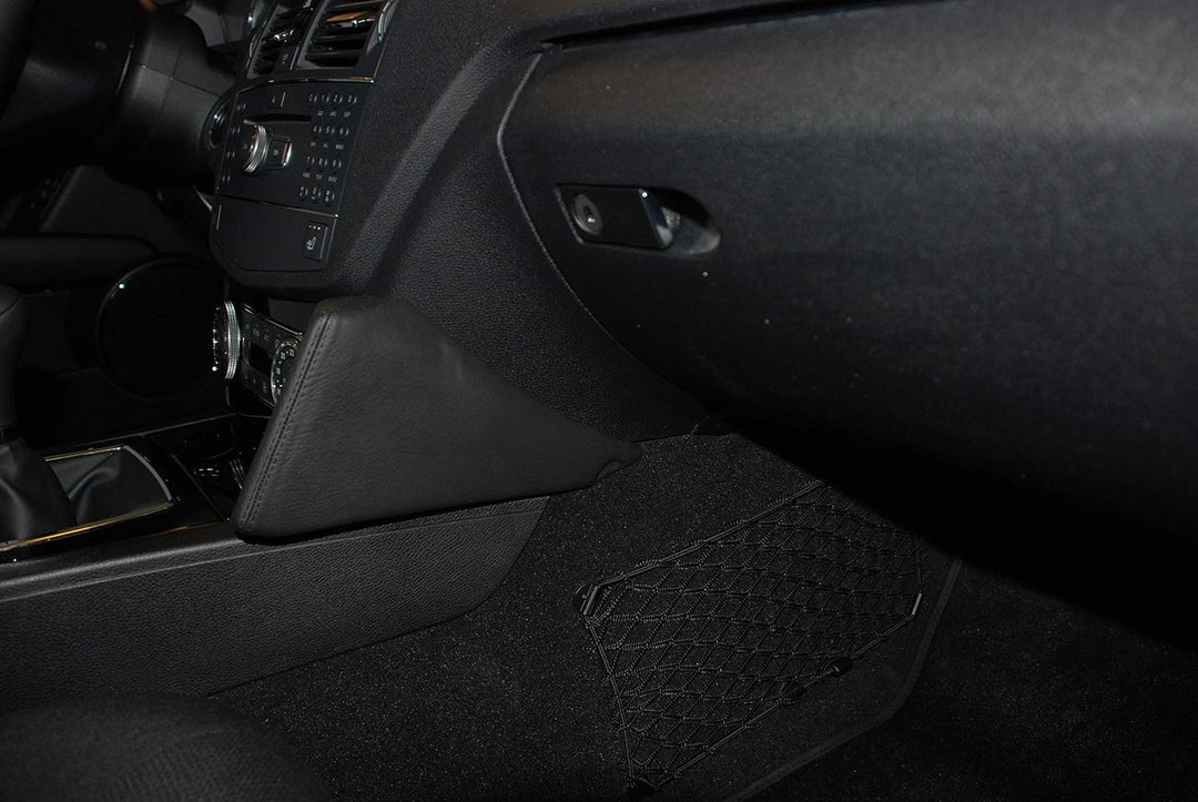 KUDA 091775 Halterung Kunstleder schwarz für Mercedes C-Klasse (W204/S204) ab 04/2007 bis 04/2010, 0