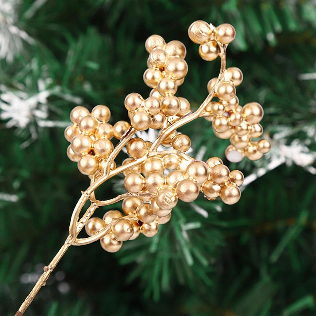 Ciieeo 12 Stück Künstliche Beerenstiele Zweige Goldene Weihnachtsbeeren Dekorationen Gefälschte Burg