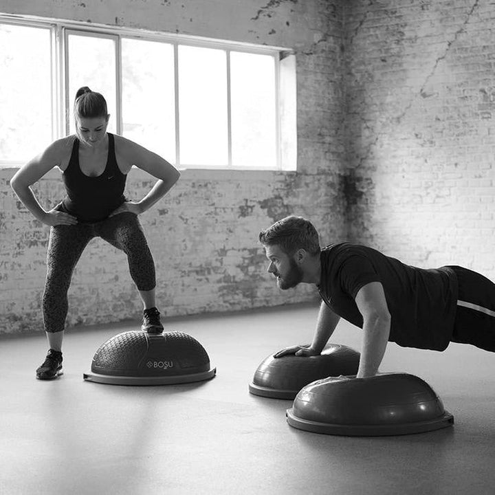 BOSU Pro Balance Trainer