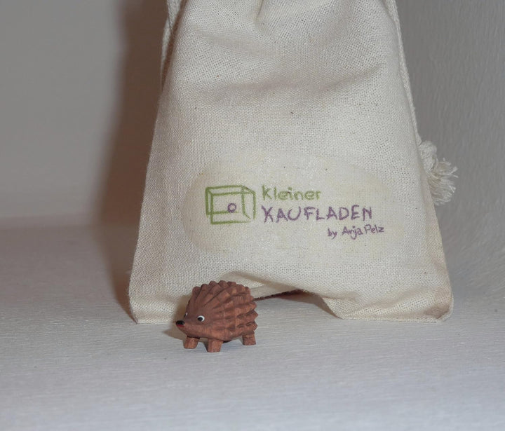Igel klein mit Baumwollbeutel Krippenfigur