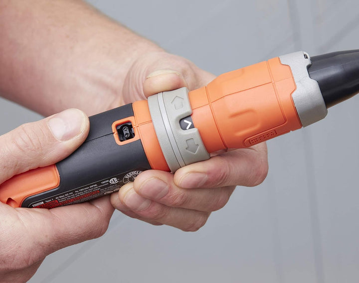 Black+Decker Akku-Stabschrauber (3.6V, 1,5 Ah, mit Schaftverlängerung, perfekt für kleine Schraubarb