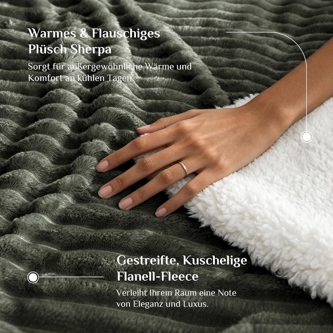 BEDELITE warme Decke Sherpa Kuscheldecke Flauschig Dunkeloliv 150x200 Dunkeloliv 150 x 200 cm, Dunke