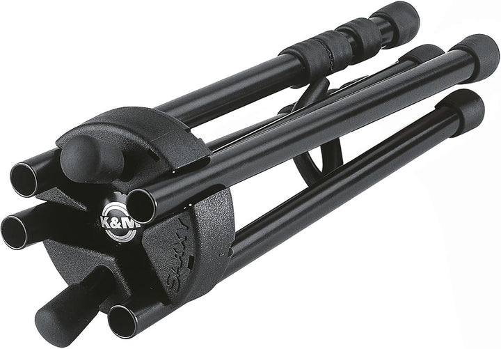 K&amp;M 14340 Saxophonständer Saxxy Schwarz Aluminium - kompakte XXS-Grösse - 30 cm Höhe - Transport im